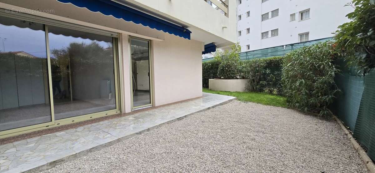 Appartement à CAGNES-SUR-MER