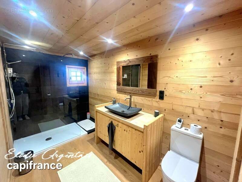 Maison à LES ANGLES