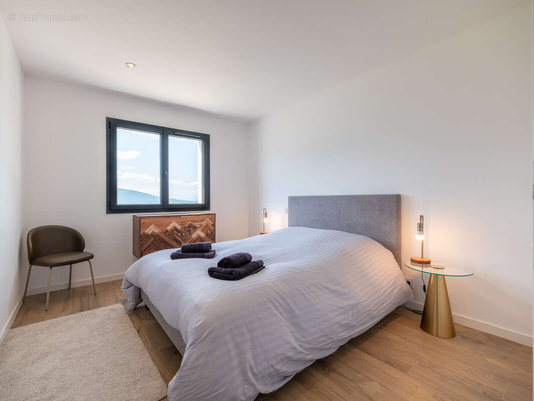 Maison à SAINT-JORIOZ