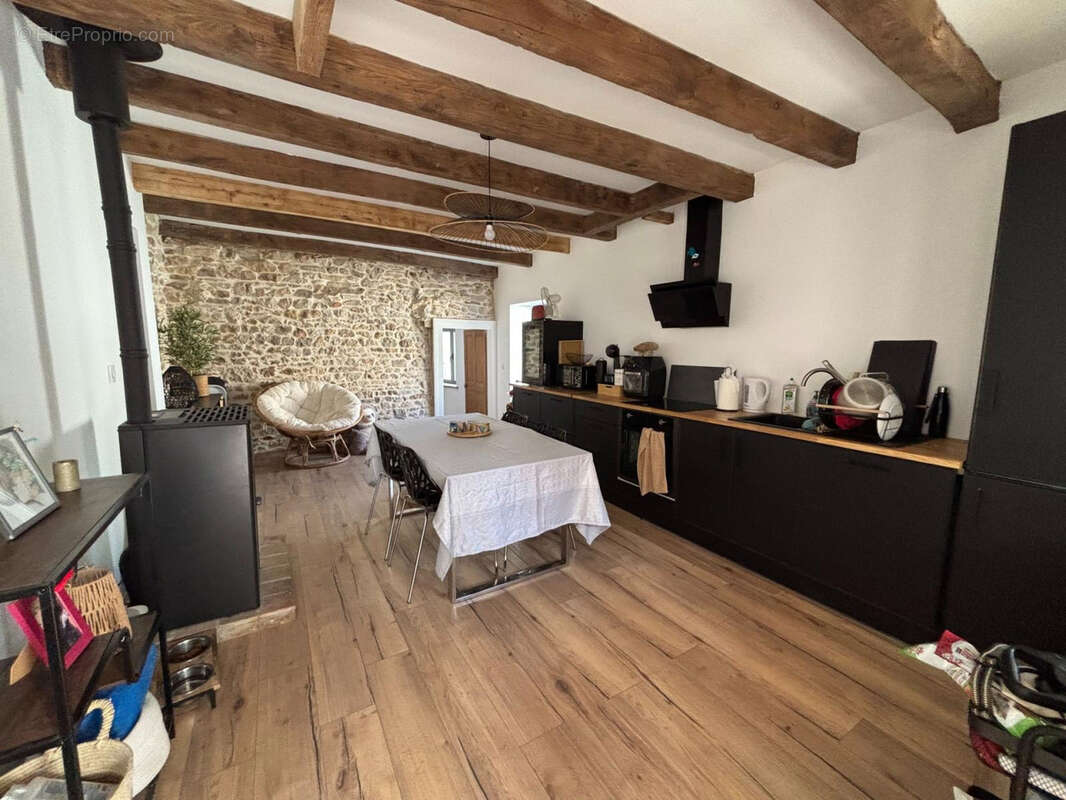 Maison à PIERRECLOS