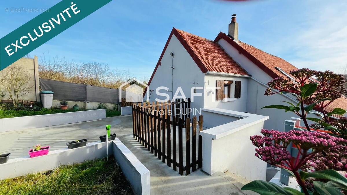 Photo 1 - Maison à MONTAIGU