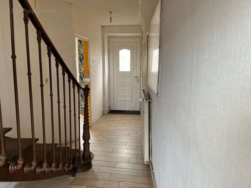 Maison à SAINT-SEVER-CALVADOS