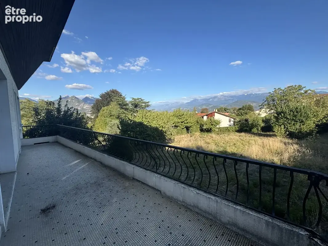 Appartement à SEYSSINS