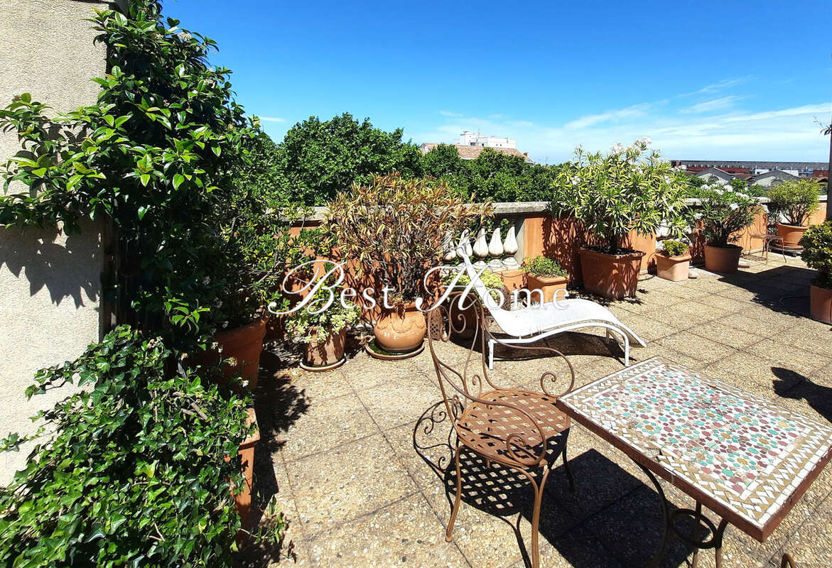 Appartement à NIMES