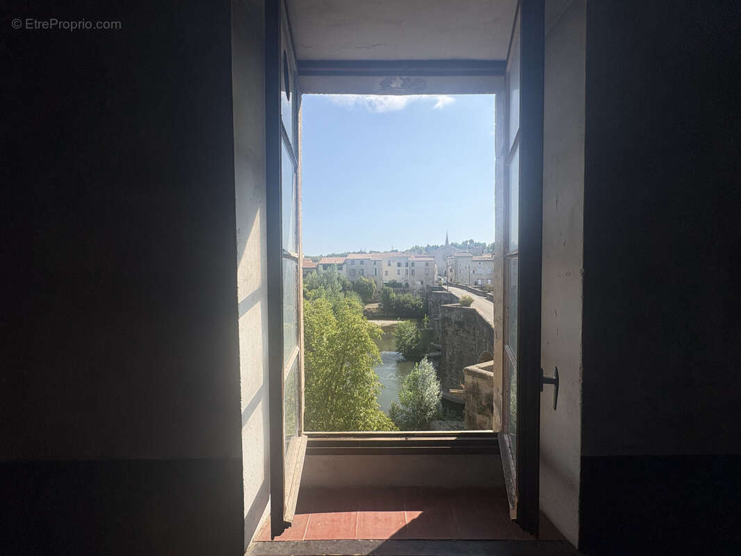 Limoux bord de l'aude   appartement t2 entièrement rénové - photo 8