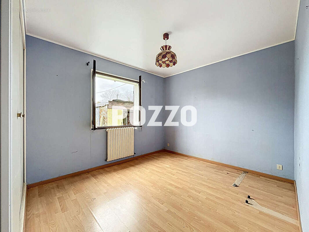 Maison à SAINT-PLANCHERS