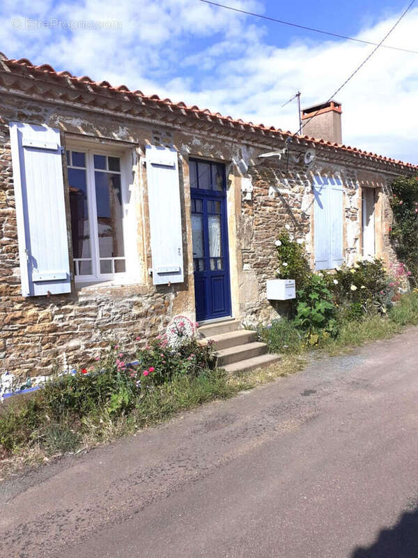 Maison à TALMONT-SAINT-HILAIRE