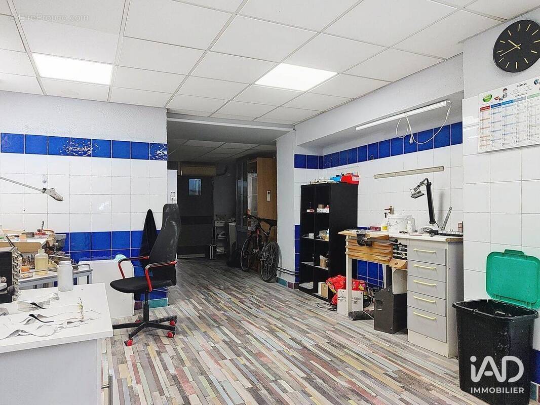 Photo 1 - Commerce à TOULON