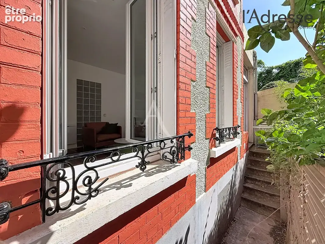 SURESNES/PUTEAUX Bas Rogers Appartement 2 pièces 42m² - 1 Balcon - 1 Cave - photo 4