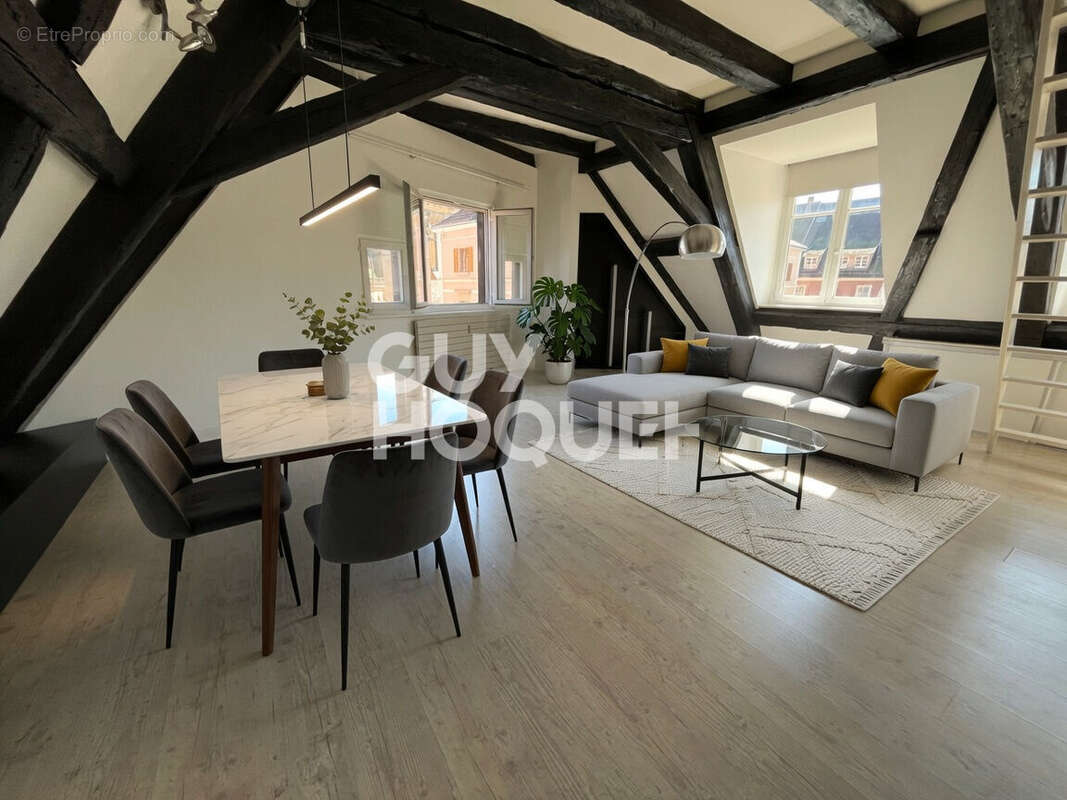 F2 triplex de 47.21m² au centre de THANN (68800) - photo 2