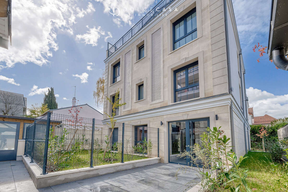 Appartement à LE PERREUX-SUR-MARNE
