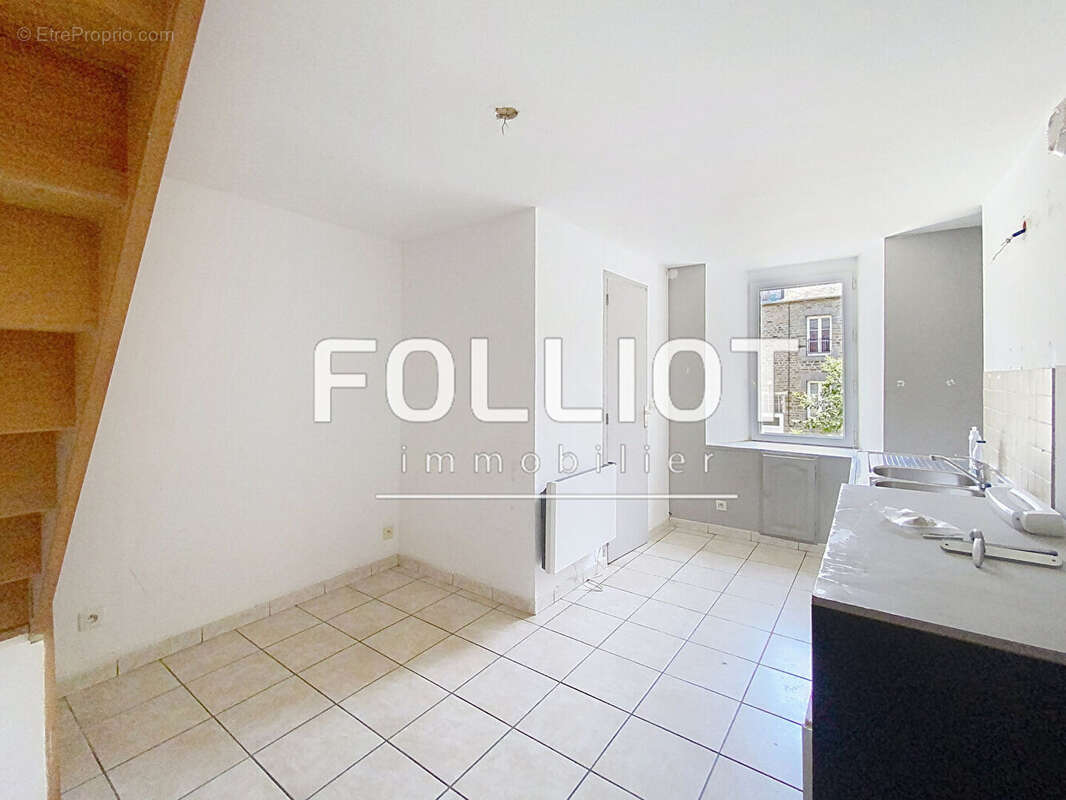 Appartement à CONDE-SUR-NOIREAU