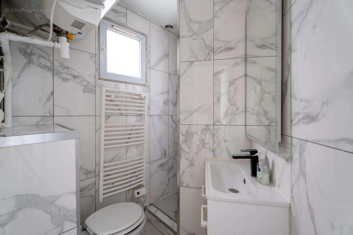 Appartement à CLICHY