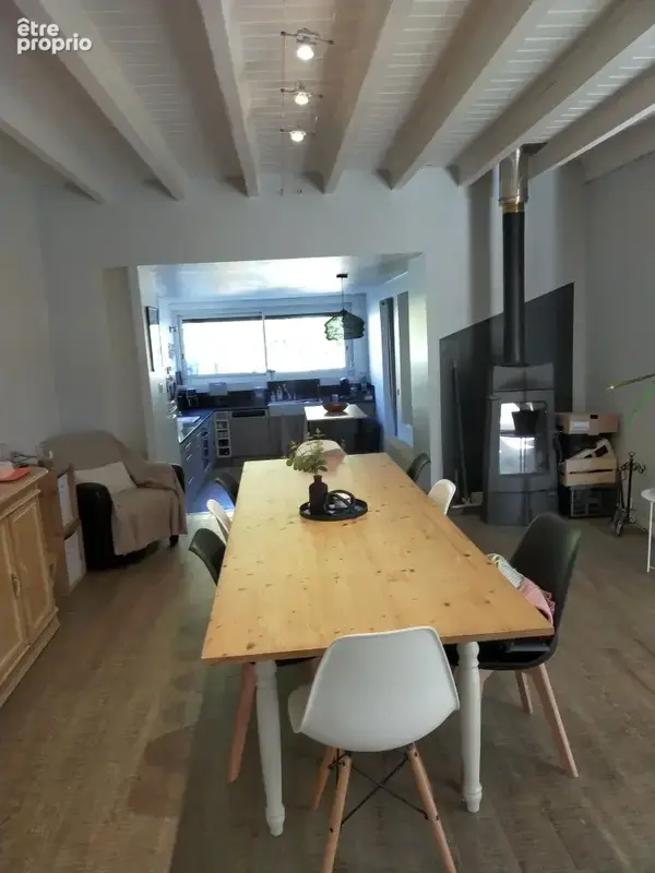 Venez découvrir cette charmante maison avec ces deux studios indépendants et sa piscine hors sol - photo 7