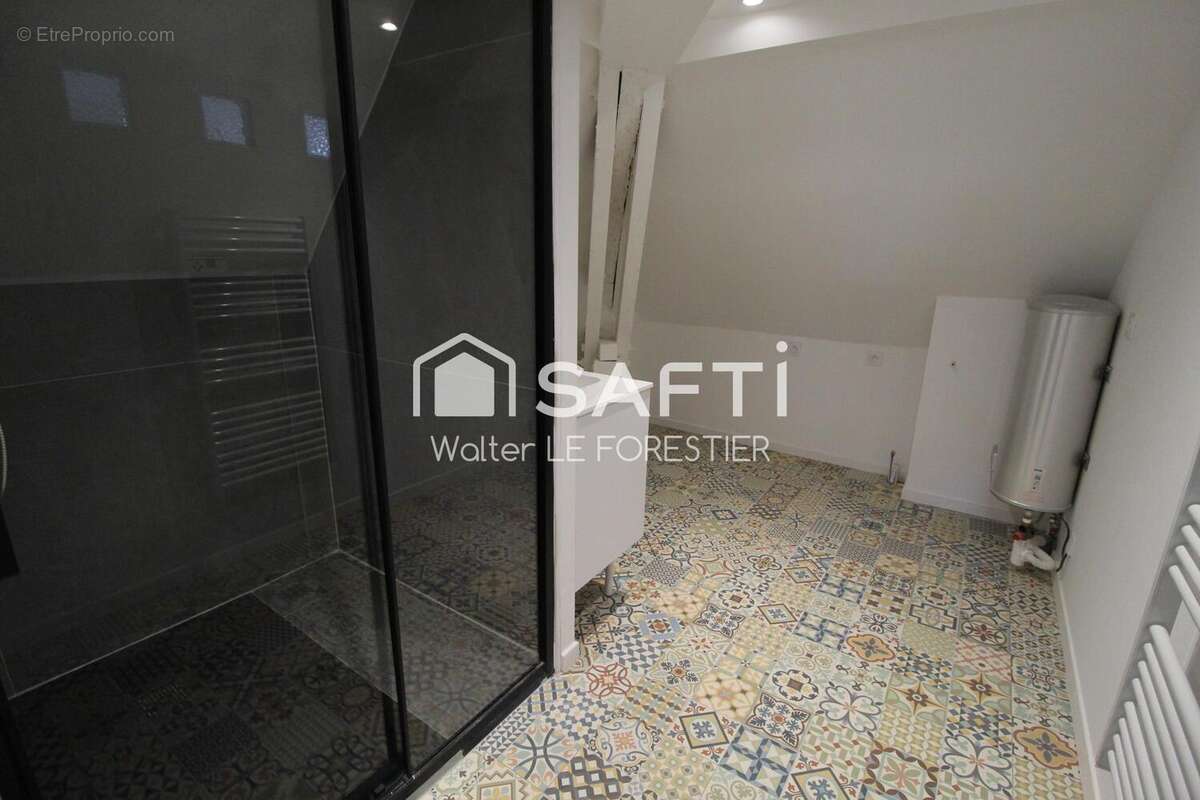 Photo 4 - Appartement à SAINT-LOUIS-DE-MONTFERRAND