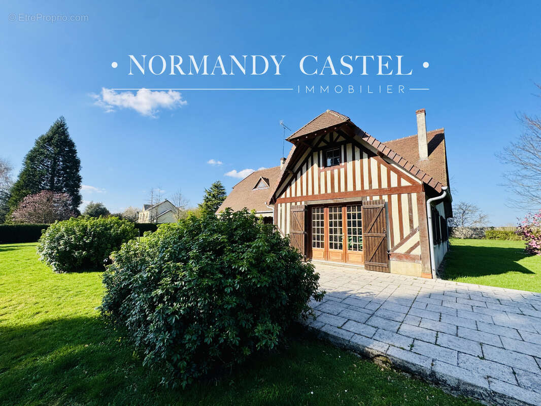 Maison à SAINT-PHILBERT-DES-CHAMPS