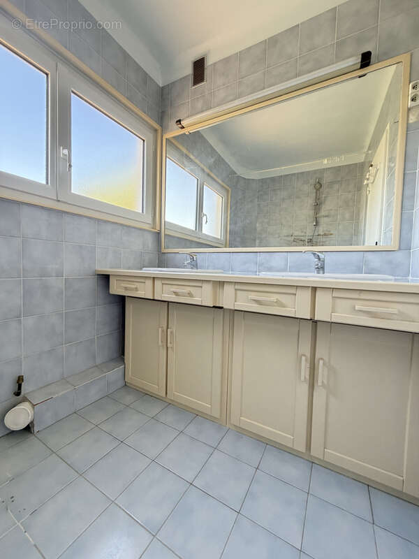 Appartement à GIF-SUR-YVETTE