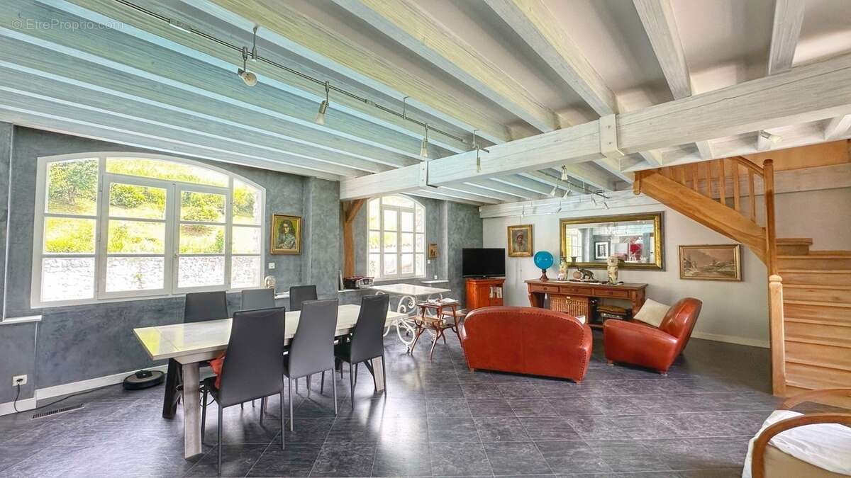 Maison à SAINT-AUPRE