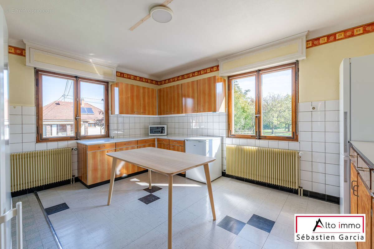 Maison à SOULTZ-SOUS-FORETS