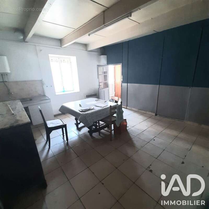 Maison 70 m² à Carhaix-Plouguer  - photo 3
