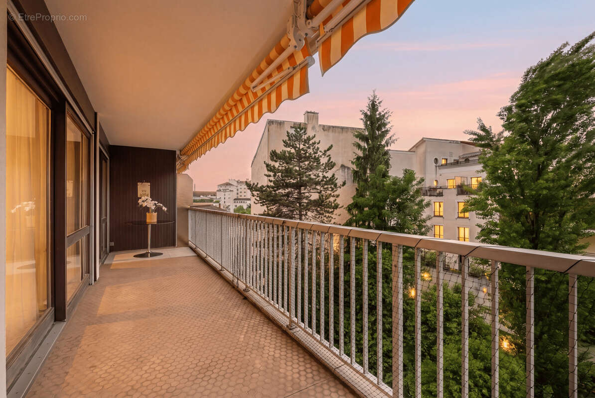 Appartement à LYON-4E