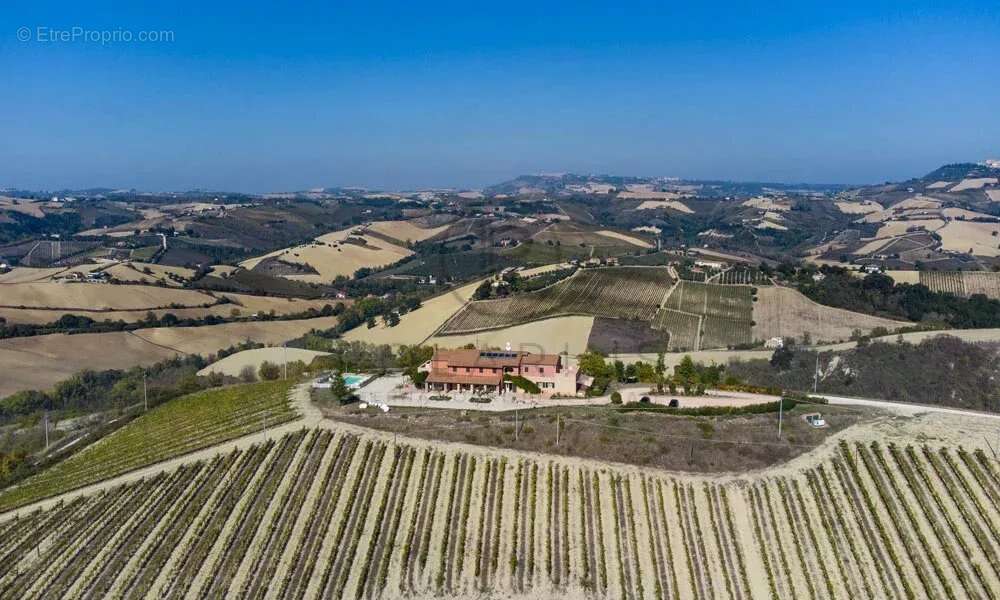 Maison à CLERMONT-FERRAND