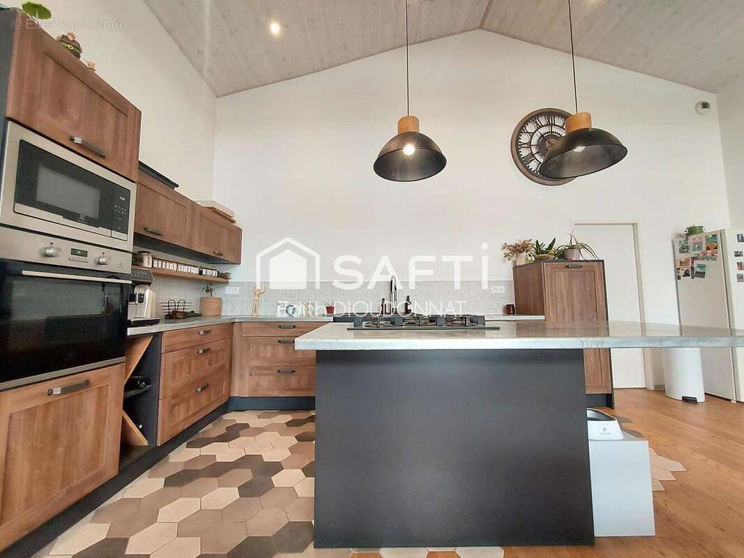 Photo 2 - Maison à TALMONT-SAINT-HILAIRE