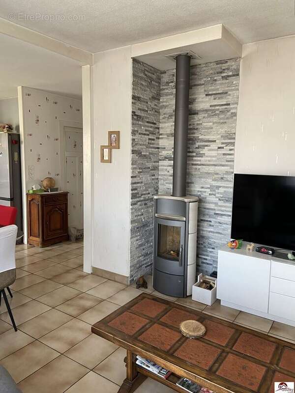 Maison 140 m² à Riorges  - photo 8
