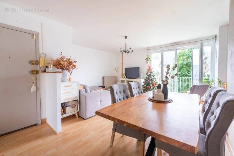 Appartement à RUEIL-MALMAISON
