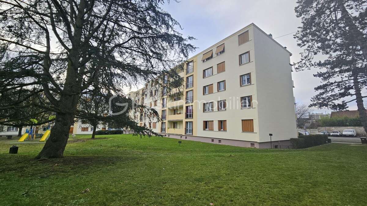 Appartement F4 résidence Chanteclair - photo 13