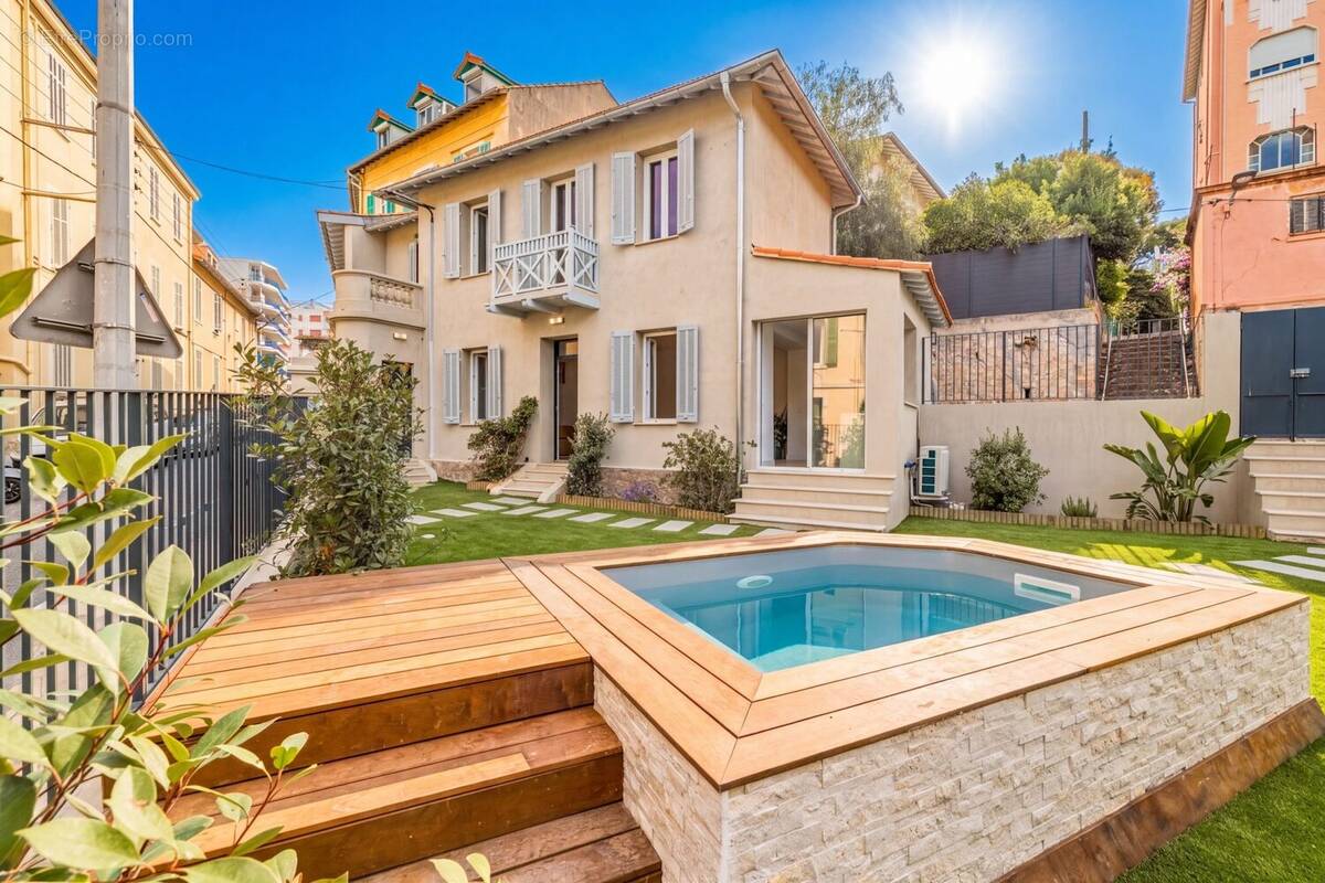 Maison à CANNES