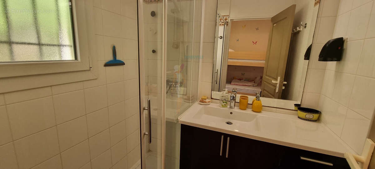 Appartement à LES ISSAMBRES