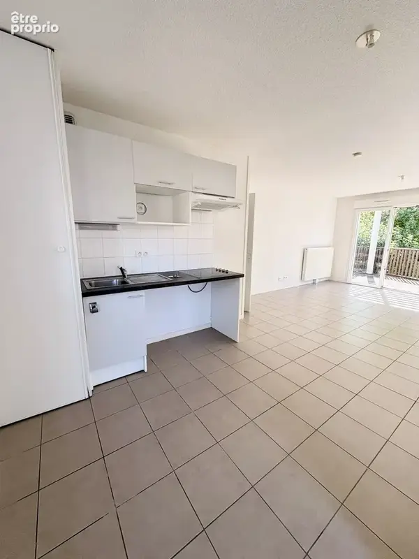 Photo Appartement à Cenon au prix de 195 175€