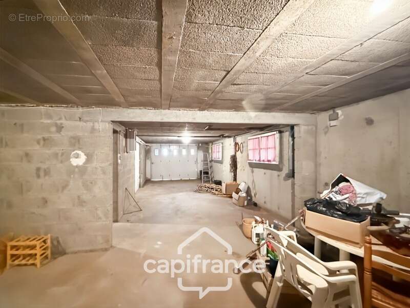 Maison à SAINT-GERAND