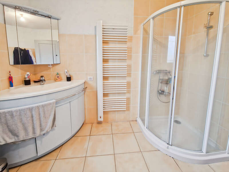 Maison à SAINT-SAVINIEN