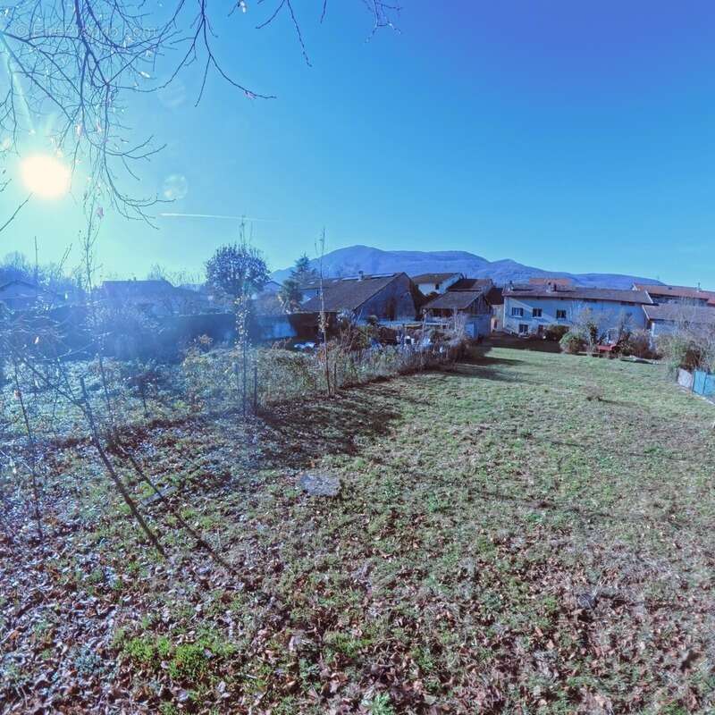 Terrain à SAINT-JEAN-EN-ROYANS