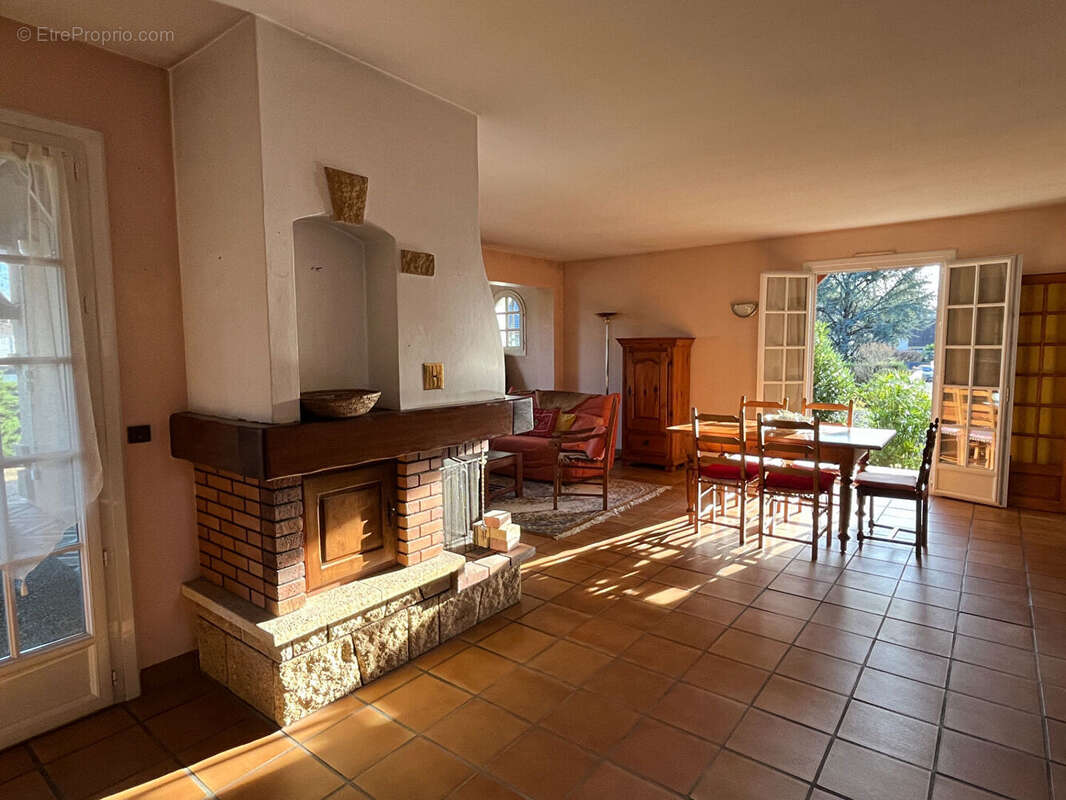 Maison à LONS