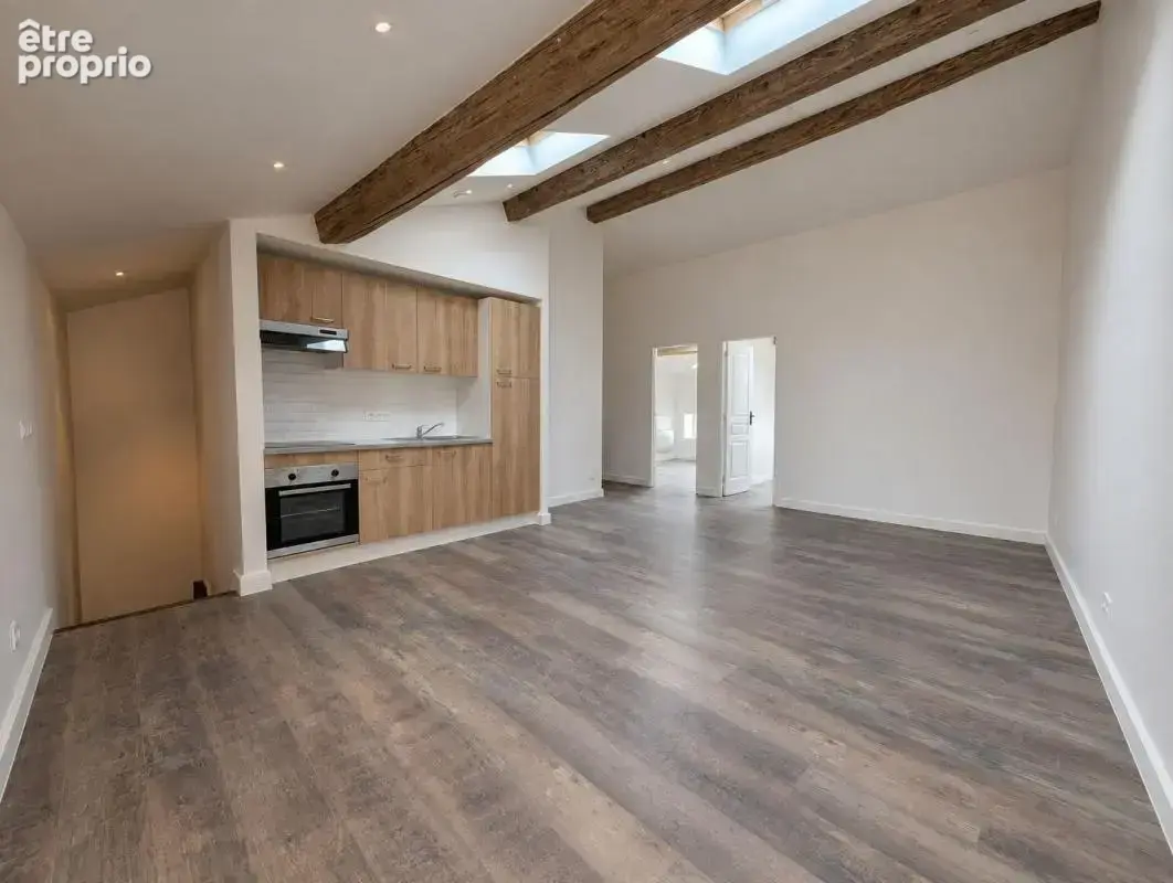 Ensemble immobilier à proximité de Tournus – 4 logements rénovés + potentiel supplémentaire - photo 2