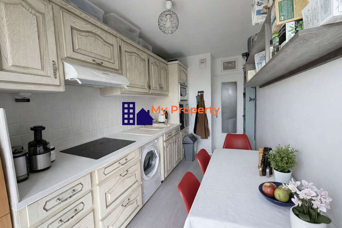 Appartement à HOUILLES