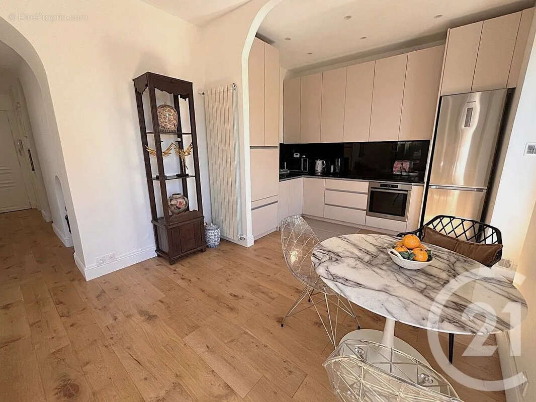 Appartement à MENTON