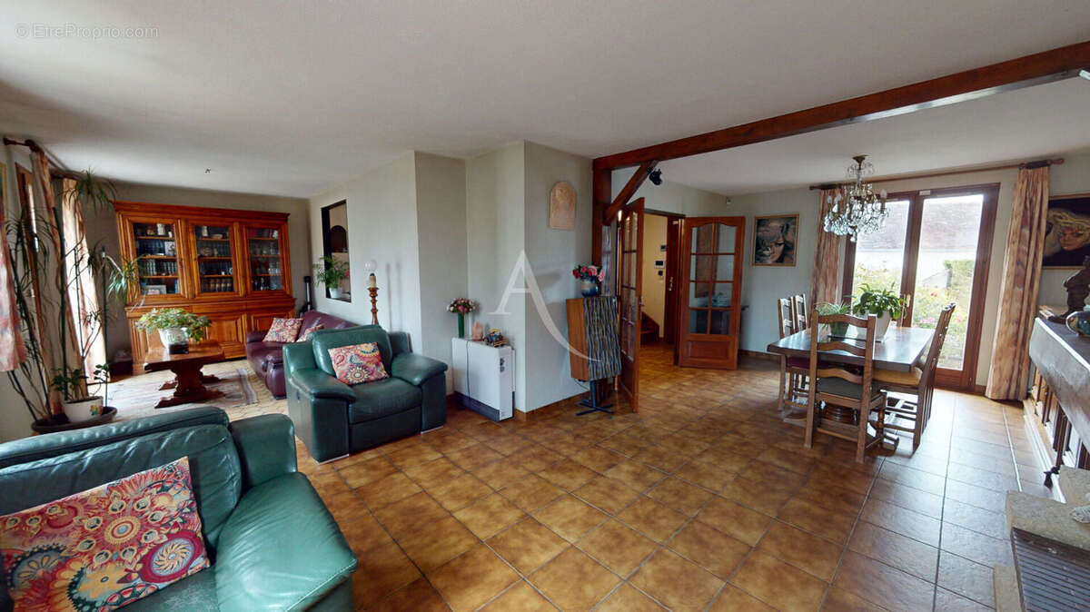 Maison à CHANGIS-SUR-MARNE