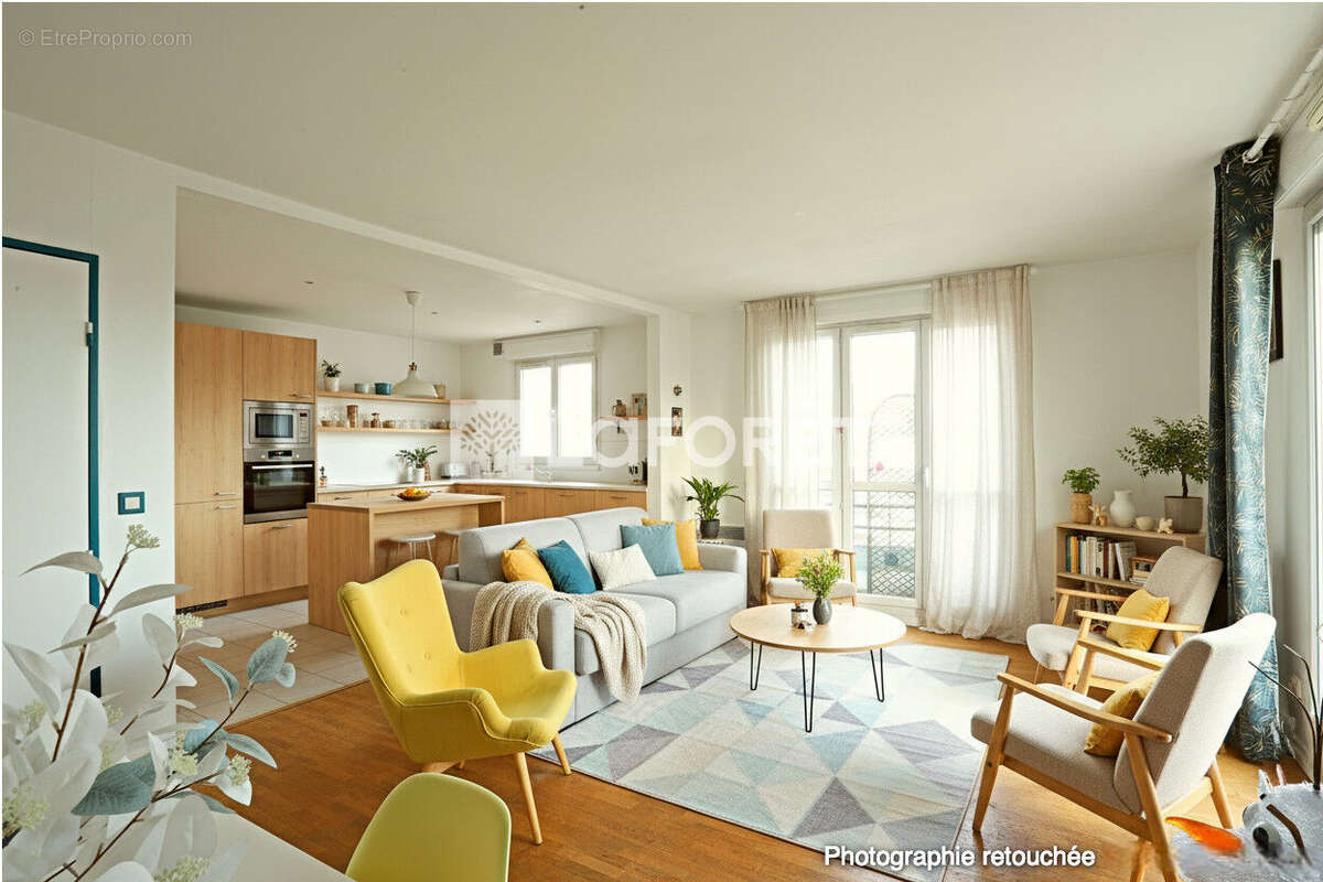 Appartement Montrouge 3 pièces, 2 chambres, balcon , parking et cave. - photo 2