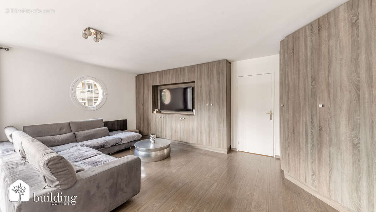 Levallois-Perret Parc de la Planchette - Appartement 3 pièces de 72.83 m² avec balcons - photo 12