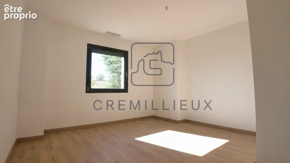 Guilherand-Granges   Villa d’exception de 240 m2 avec piscine - photo 12
