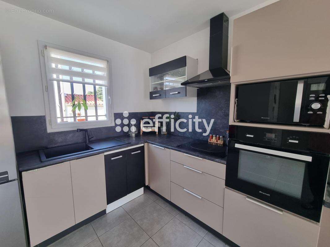 Maison 84 m² à Millas  - photo 4