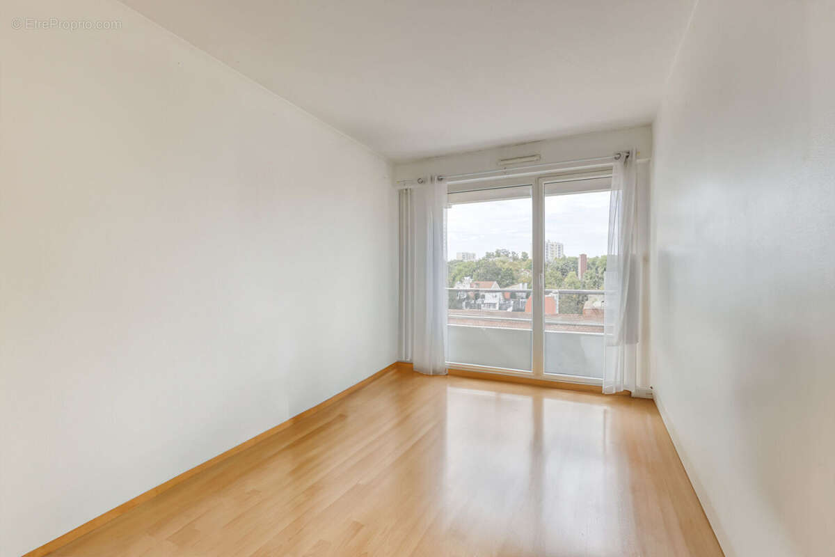 Appartement à LE KREMLIN-BICETRE