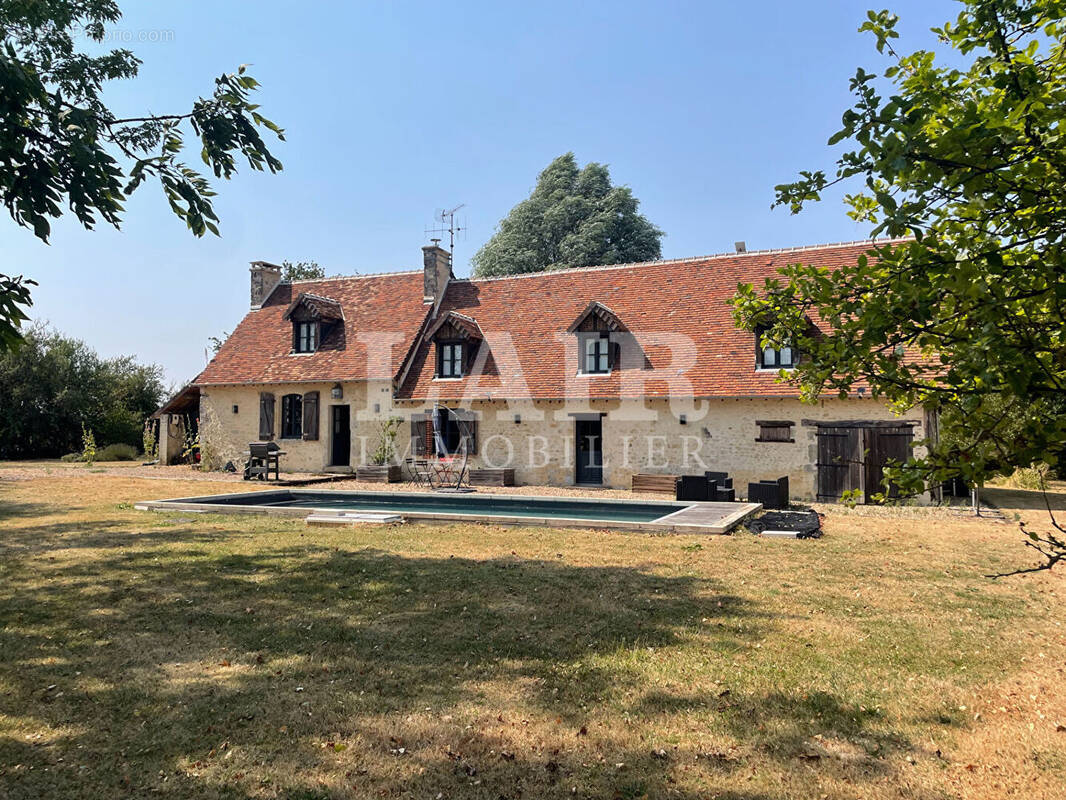 Maison à PERVENCHERES