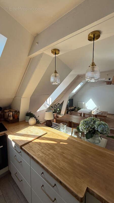 Appartement à LA QUEUE-LES-YVELINES