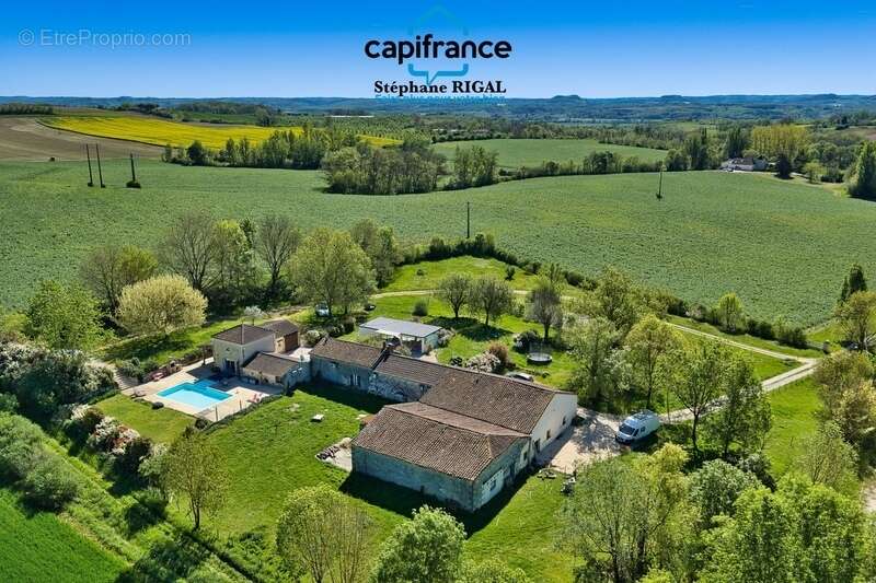 Propriete à vendre 11 pièces MONSEGUR (47) Propriété avec maison et maison d'amis de 260m2 habitables sur 12 757m² de terrain -  - photo 23