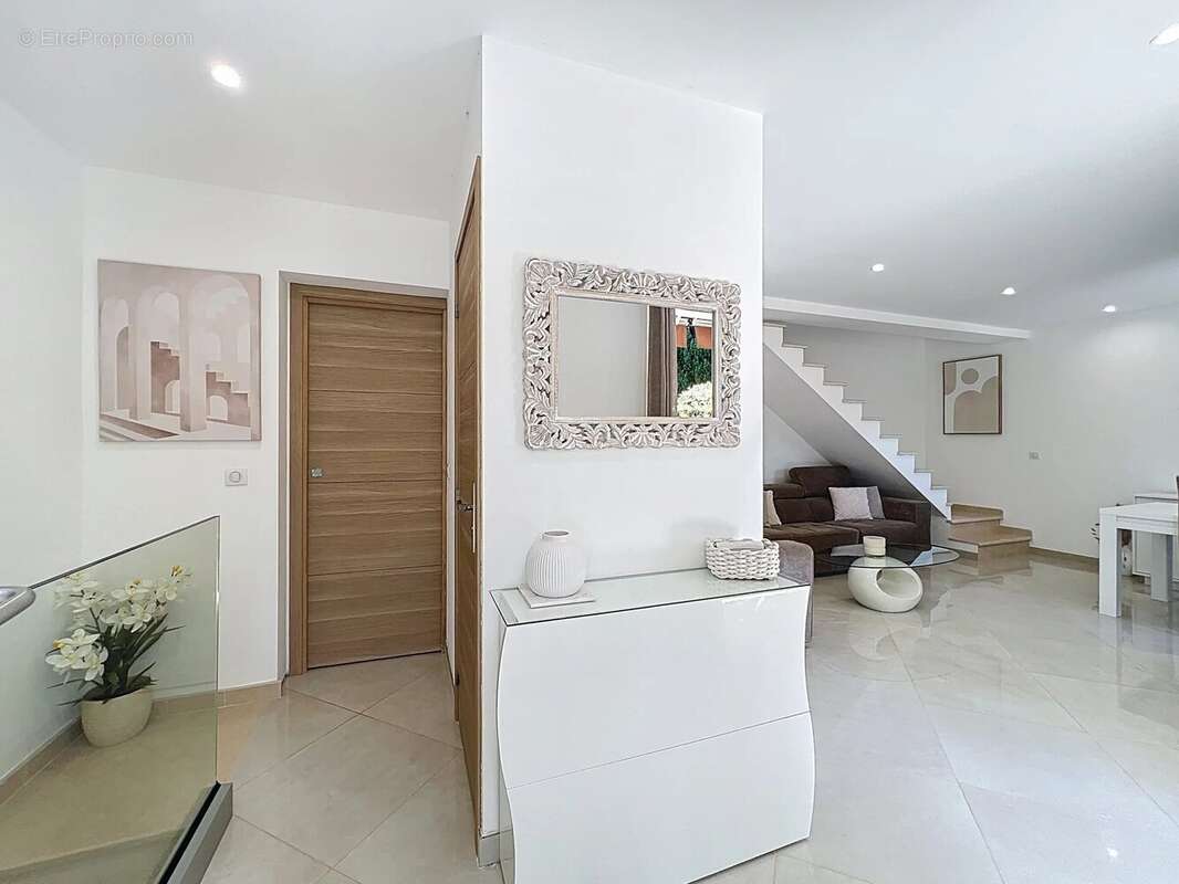 Maison à CANNES